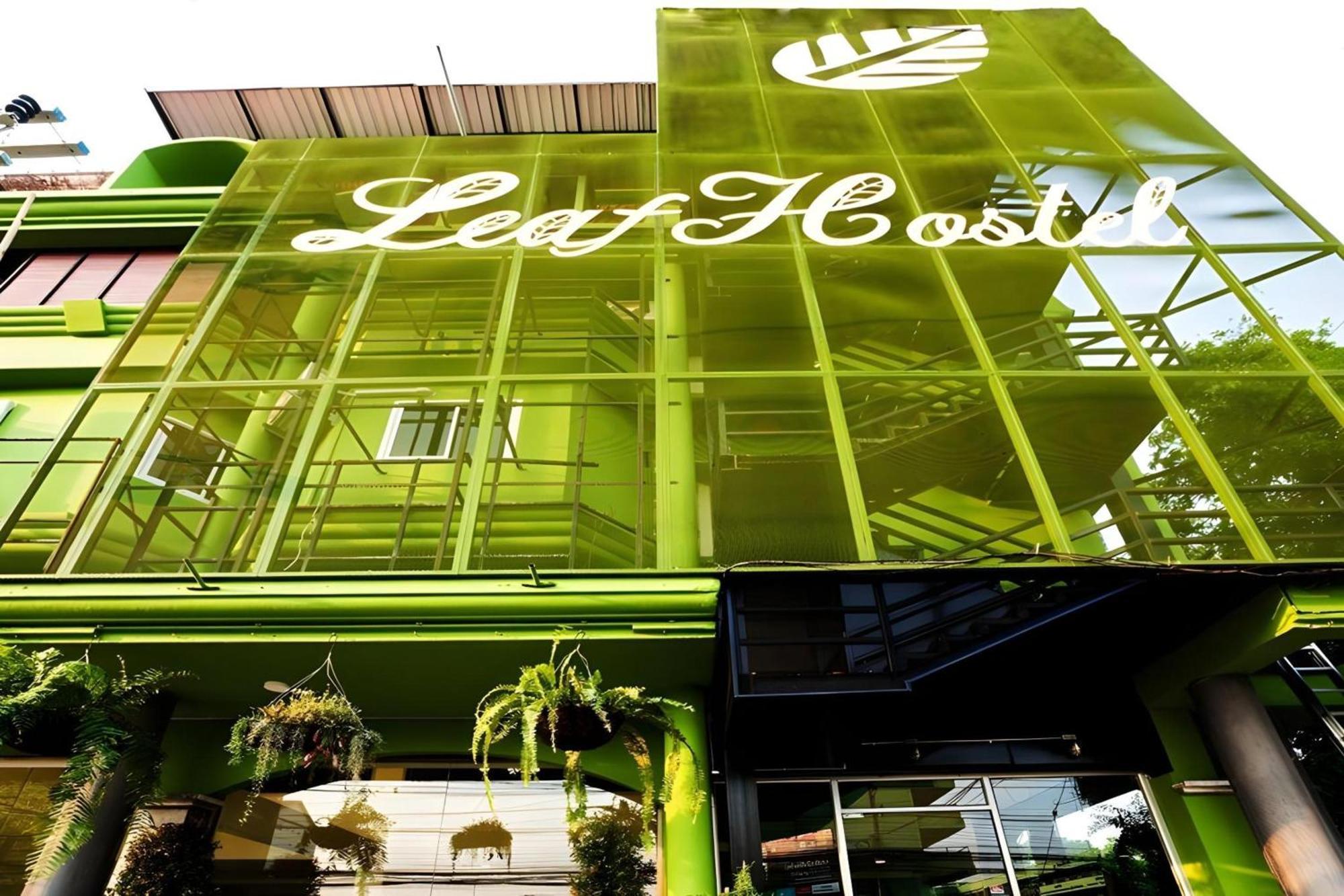 Oyo 928 Leaf Hostel Τσιάνγκ Μάι Εξωτερικό φωτογραφία