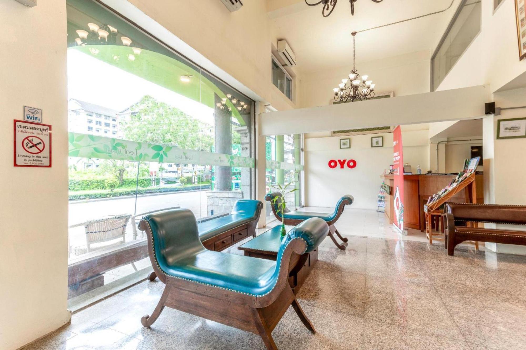 Oyo 928 Leaf Hostel Τσιάνγκ Μάι Εξωτερικό φωτογραφία